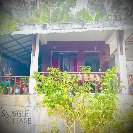 Snuggle Cottage 埃拉 外观 照片